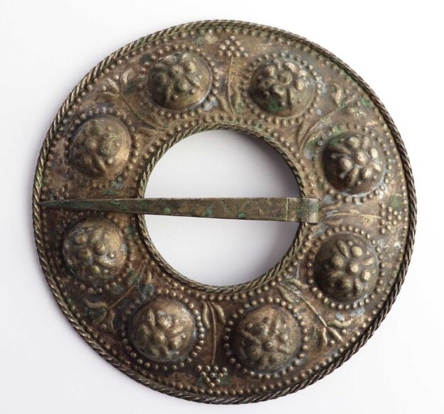 sakta16cm.jpg
